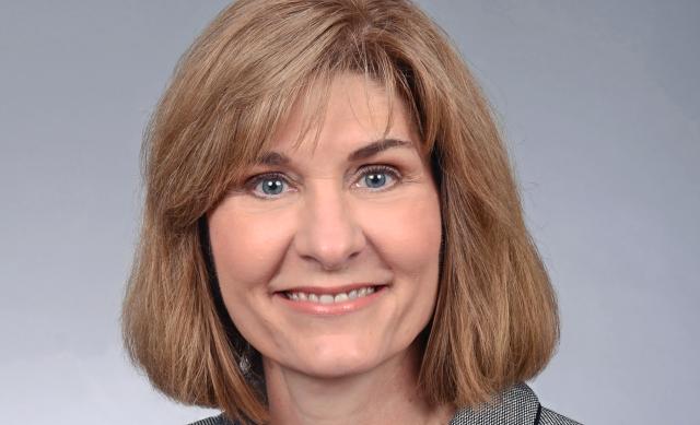 woman with medium brown hair