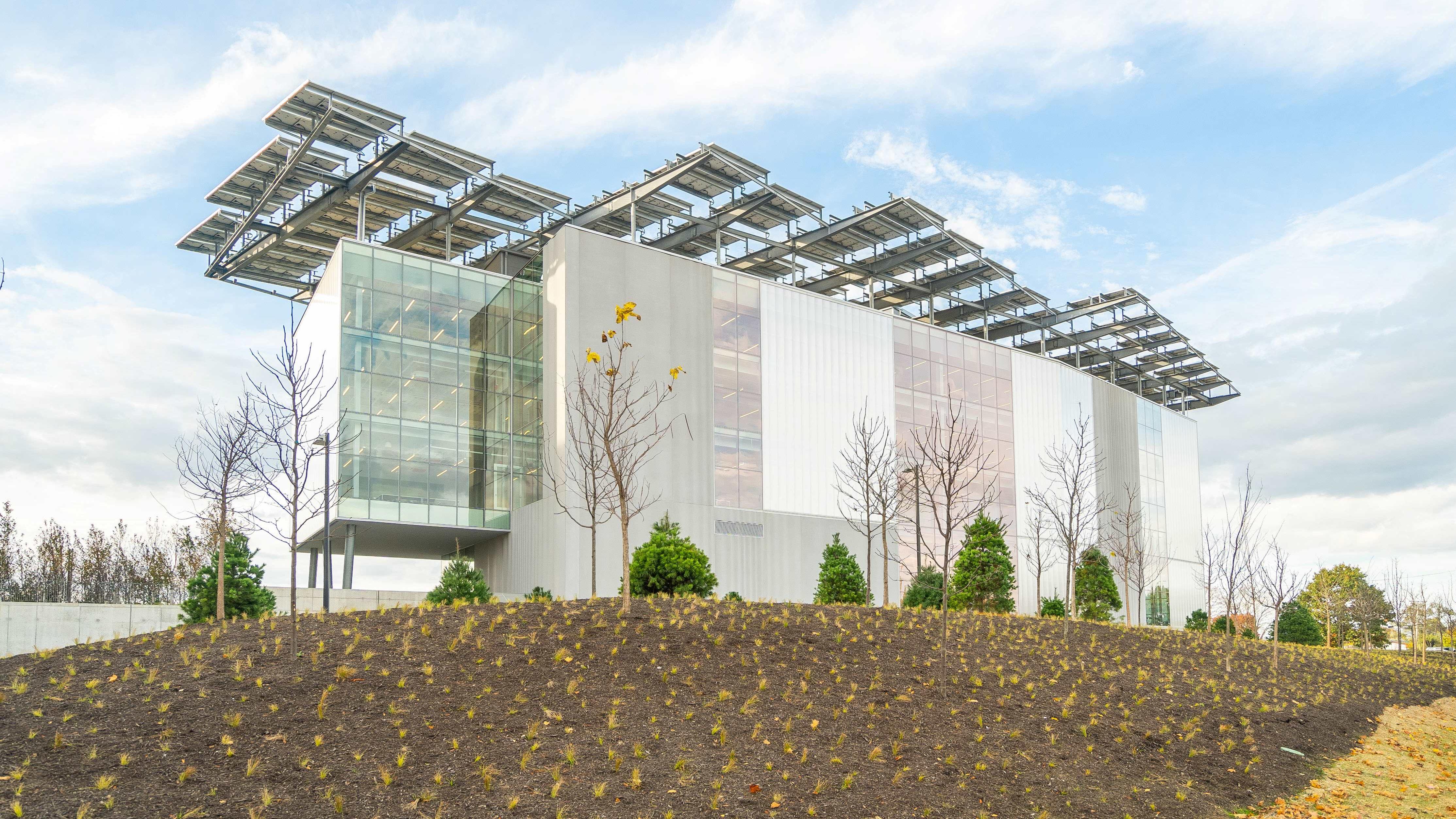 the energy advancement and innovation center