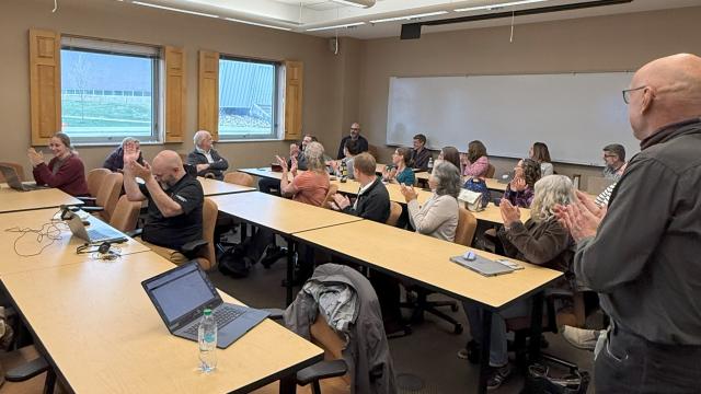 a room full of people